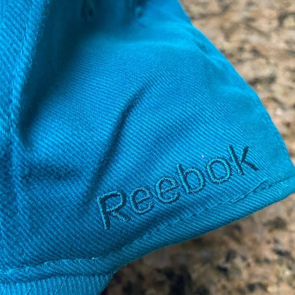 Reebok San Jose Sharks Men’s L/XL Teal Pro Fit Baseball Hat Hockey 90s Y2K - Picture 2 of 6